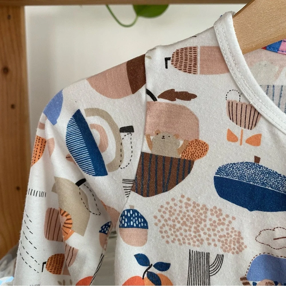 Magnetic Me Hide N' Squeak Modal Magnetic Footie 3-6 months